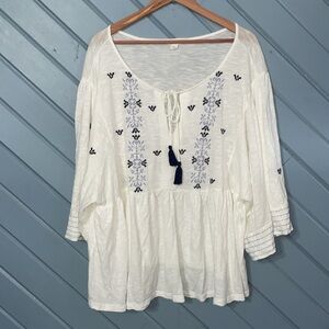 Caslon Boho White Embroidered Oversized Short Sleeve Top